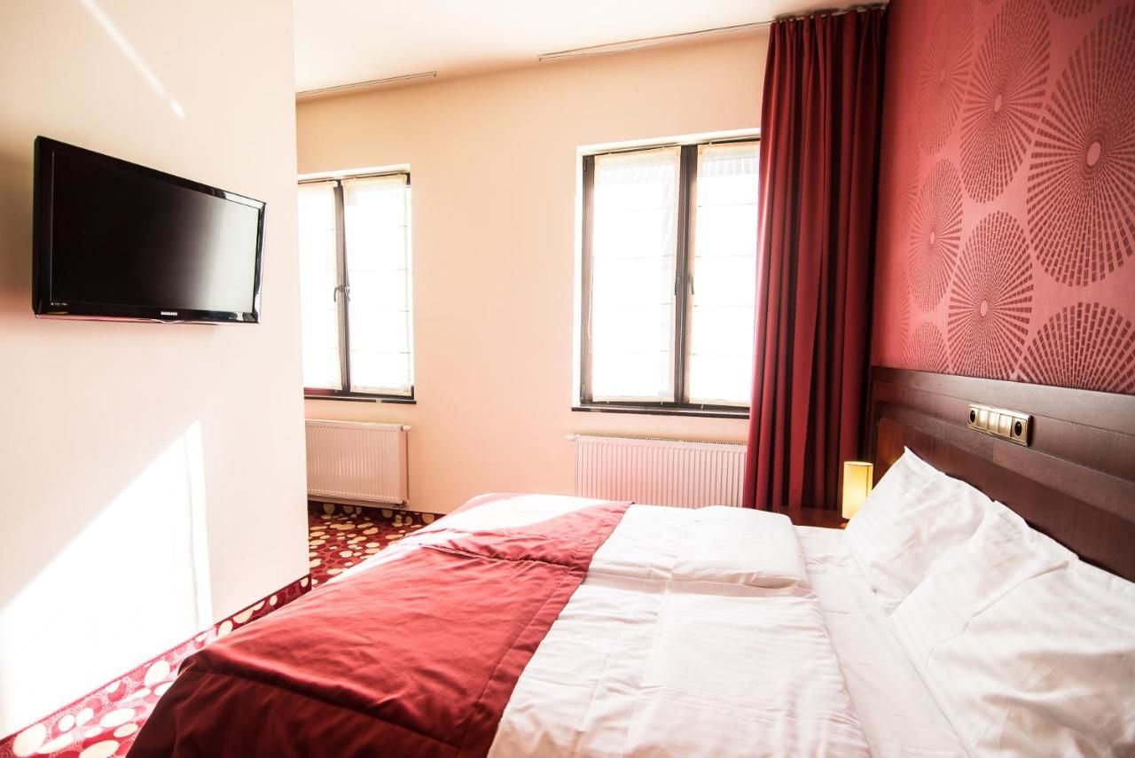 Отель Hotel Rodan Курник