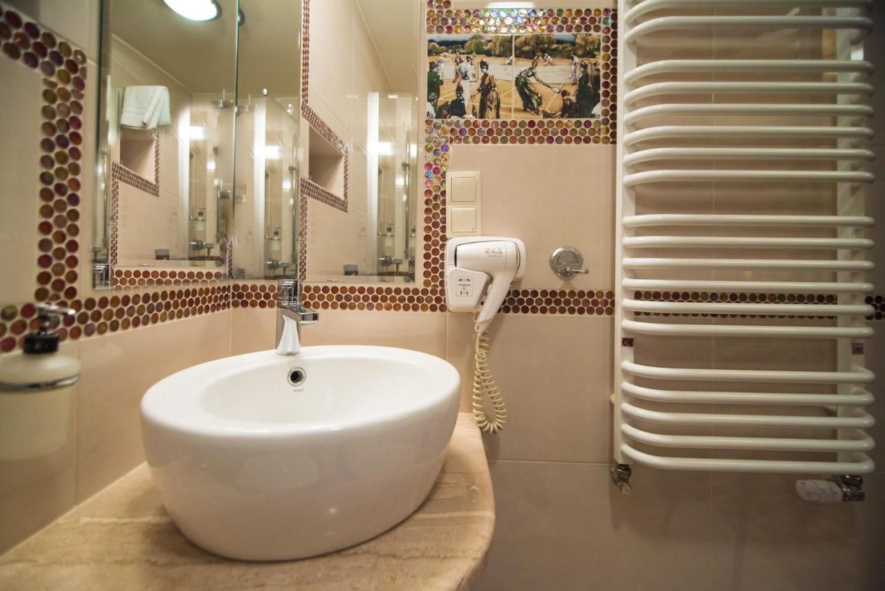 Отель Hotel Rodan Курник