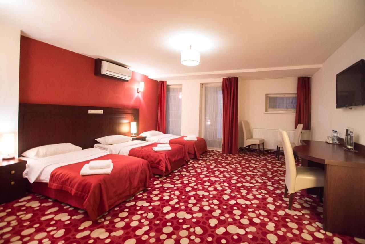Отель Hotel Rodan Курник