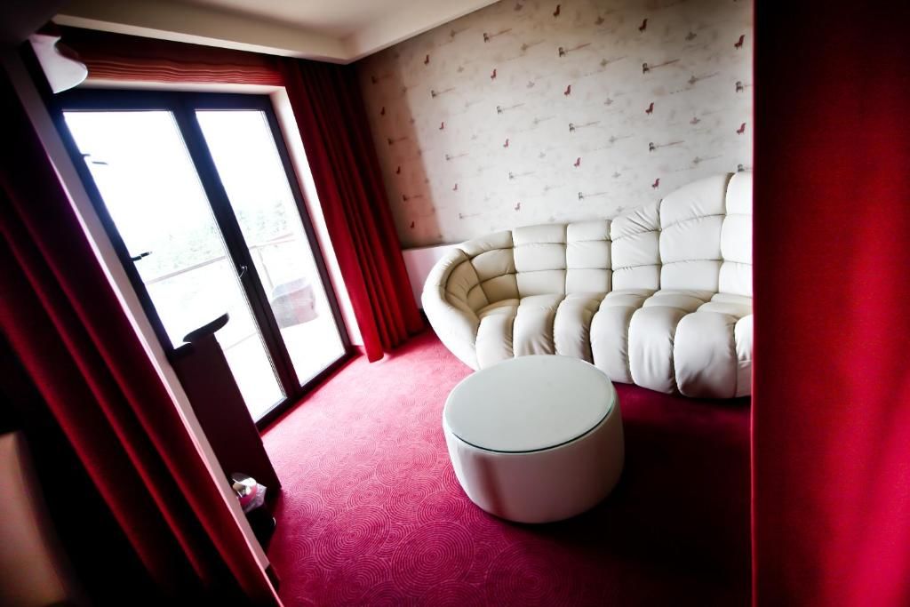 Отель Hotel Rodan Курник